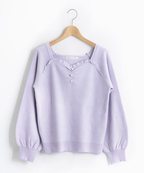 MAJESTIC LEGON（マジェスティックレゴン）の「ハートネックフリルニットプルオーバー（トップス・レディース・レッド/アイボリー/ラベンダー/ブラック・M）」の3枚目の写真