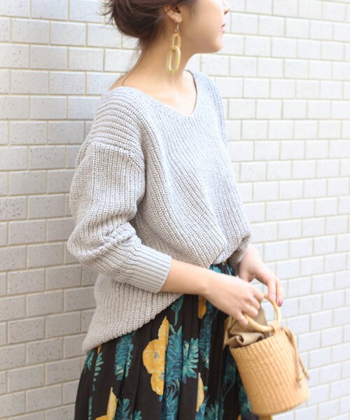 Spick &amp; Span - Spick &amp; Span TAPE YARN Vプルオーバー Spick & Span（スピックアンドスパン）の「TAPE YARN Vプル