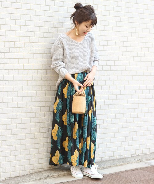Spick & Span（スピックアンドスパン）の「TAPE YARN Vプル