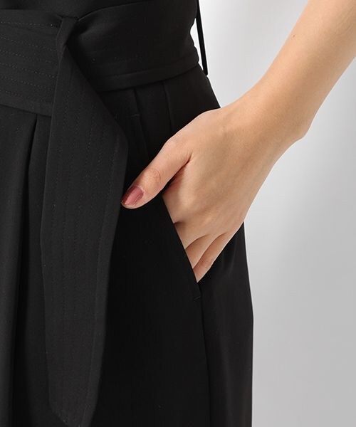 laboratory work（ラボラトリーワーク）の「タックベルトワイドパンツ（パンツ・ブラック/ベージュ/グリーン）」の13枚目の写真