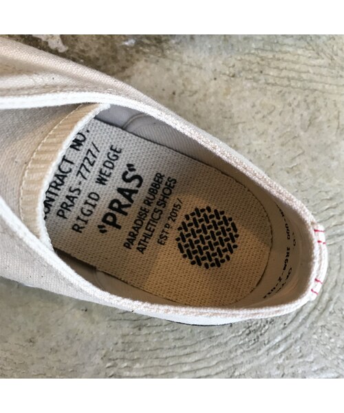 PRAS（プラス）の「PRAS "SHELLCAP LOW" / "シェルキャップロー"  (キナリ×ブラック)（スニーカー・メンズ・その他）」の4枚目の写真