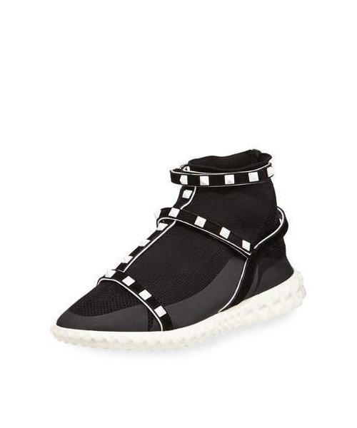 valentino rockstud bodytech