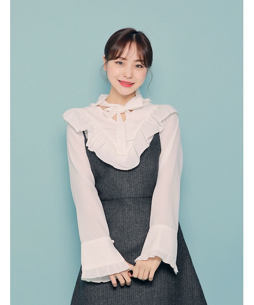 HOTPING（ホッピン）の「ネックストラップフリルブラウス（シャツ/ブラウス・レディース・ディープピンク/ブラック/ホワイト・1(XS-S)/2(M-L)/3(L-XL)）」の2枚目の写真