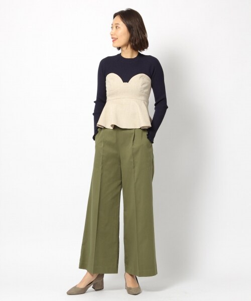laboratory work(ラボラトリーワーク)の「後ろバックルワイドパンツ(パンツ・ベージュ/カーキ)」の4枚目の写真