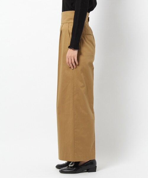 laboratory work(ラボラトリーワーク)の「後ろバックルワイドパンツ(パンツ・ベージュ/カーキ)」の7枚目の写真