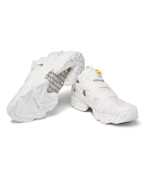 VETEMENTS（ヴェトモン）の「Vetements + Reebok Logo Instapump Fury Sneakers（スニーカー・メンズ・White・Eu45.5/Eu43/Eu40/Eu39/Eu41/Eu42）」の3枚目の写真
