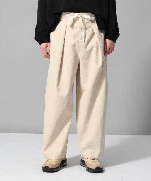 HARE(ハレ)の「サマーコールワイドパンツ(パンツ・オフホワイト/ブラック/グレー)」の1枚目の写真