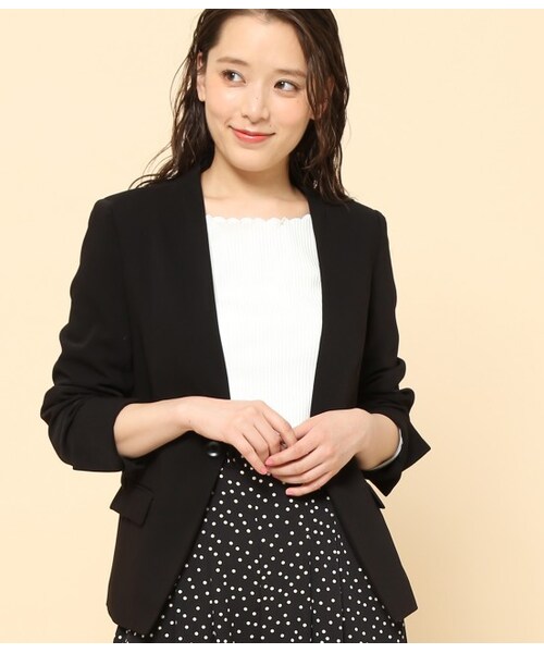 ROPE' PICNIC(ロペピクニック)の「ノーカラーコンパクトジャケット(ジャケット/アウター・ブラック/キャメル・36/38/40)」の2枚目の写真