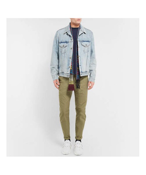 VALENTINO（ヴァレンティノ）の「Valentino Rockstud Untitled Leather Sneakers（スニーカー・メンズ・White・Eu43/Eu42/Eu41.5/Eu41/Eu44/Eu44.5/Eu40/Eu40.5）」の2枚目の写真