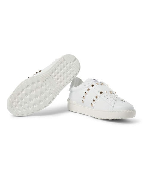 VALENTINO（ヴァレンティノ）の「Valentino Rockstud Untitled Leather Sneakers（スニーカー・メンズ・White・Eu43/Eu42/Eu41.5/Eu41/Eu44/Eu44.5/Eu40/Eu40.5）」の4枚目の写真