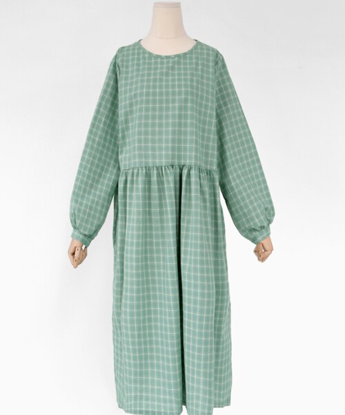 DHOLIC（ディーホリック）の「バックストラップチェックワンピース（ワンピース・レディース・ブラック/グリーン/レッド・FREE）」の2枚目の写真