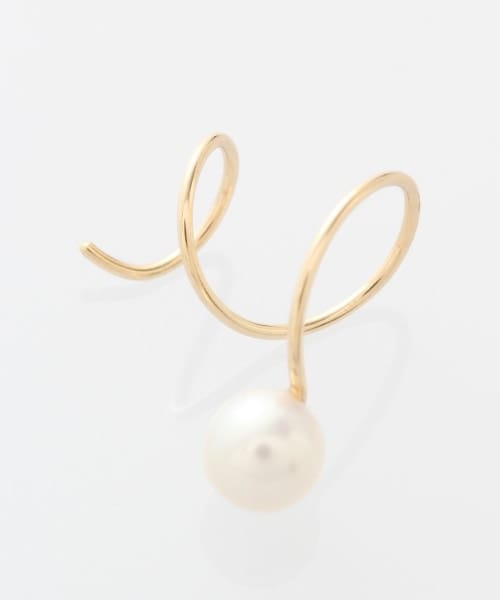 PAS TIERRA(パティエラ)の「K10スパイラルパールピアス(片耳用)(アクセサリー・ゴールド)」の3枚目の写真