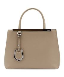 早い者勝ち！入手困難【Fendi】トゥージュール　バッグ　トープ　ストラップ付き FENDI フェンディ プチトゥージュール2WAYショルダーバッグ