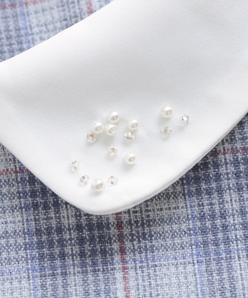 MAJESTIC LEGON(マジェスティックレゴン)の「フェミニンチェック襟付きブラウス(トップス・レディース・グレー柄/ベージュ柄/ブラック柄・M)」の7枚目の写真