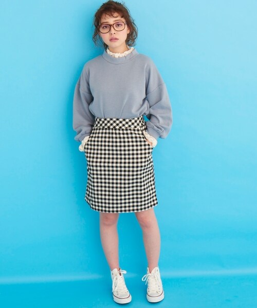 MAJESTIC LEGON(マジェスティックレゴン)の「レース付裏起毛プルオーバー(トップス・レディース・ブルー/アイボリー/ベージュ・M)」の8枚目の写真