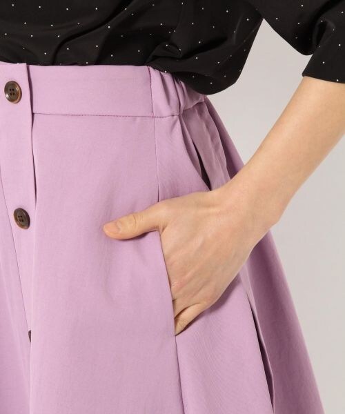 BABYLONE(バビロン)の「イレギュラーヘムボタンSK(スカート・ベージュ/ダークイエロー/カーキ/ラベンダー)」の14枚目の写真