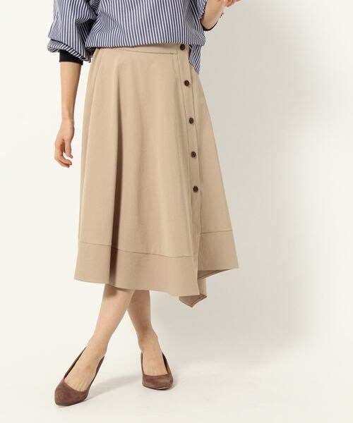 BABYLONE(バビロン)の「イレギュラーヘムボタンSK(スカート・ベージュ/ダークイエロー/カーキ/ラベンダー)」の1枚目の写真