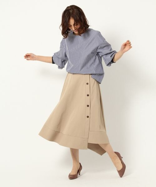 BABYLONE(バビロン)の「イレギュラーヘムボタンSK(スカート・ベージュ/ダークイエロー/カーキ/ラベンダー)」の6枚目の写真