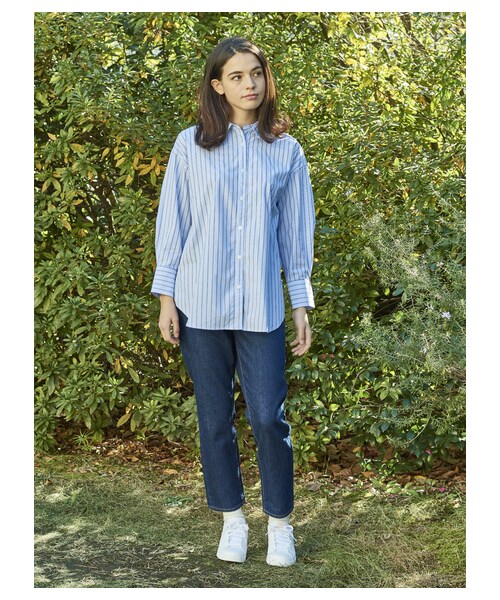 earth music&ecology（アースミュージックアンドエコロジー）の「COTTON USAデニムパンツ(テーパード)（パンツ・ライトインディゴ/ミディアムインディゴ/ダークインディゴ・S/M/L）」の2枚目の写真