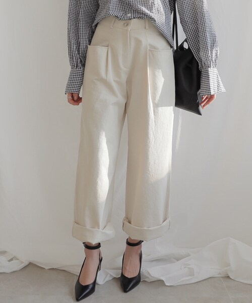 DHOLIC(ディーホリック)の「ビックポケットワイドパンツ(その他パンツ・レディース・ベージュ/ホワイト・FREE)」の2枚目の写真