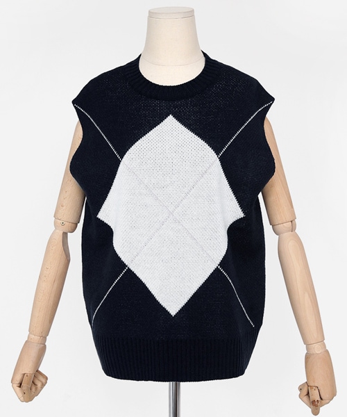 DHOLIC（ディーホリック）の「ビッグアーガイルニットベスト（ベスト・レディース・ベージュ/その他/ホワイト/ピンク・FREE）」の4枚目の写真