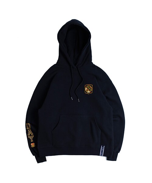 ROMANTIC CROWN(ロマンティッククラウン)の「MY DAY Lettering Hoodie_Navy(その他・メンズ・기타)」の1枚目の写真