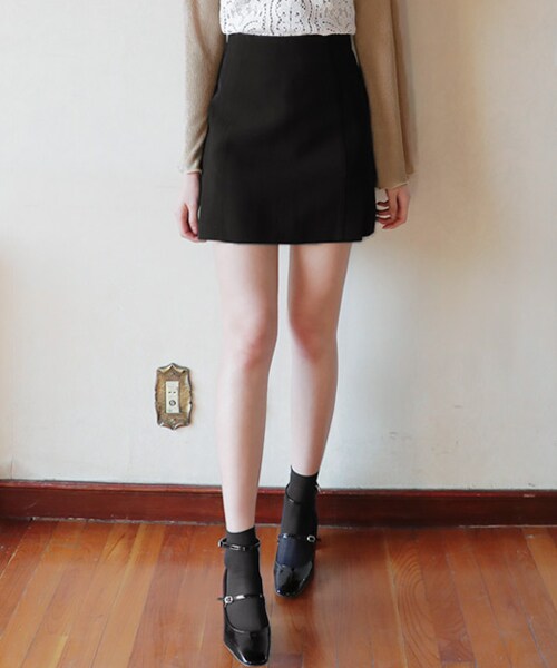 DHOLIC（ディーホリック）の「サイドスリットAラインミニスカート（スカート・レディース・ピンク/ホワイト/ブラック・S/M）」の3枚目の写真