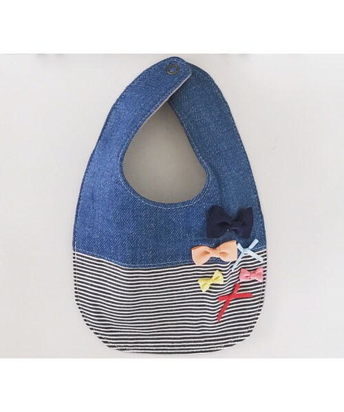 Momo(Momo)の「いろいろリボンのデニムスタイ(ビブ)(スタイ/よだれかけ・キッズ・その他)」の1枚目の写真