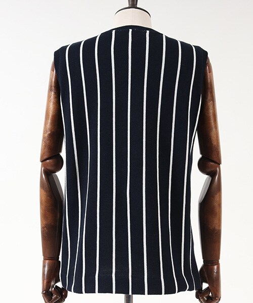 CAMBIO（カンビオ）の「ストライプニットベスト（その他・メンズ・Black/Navy/Beige・Sサイズ/Mサイズ/Lサイズ）」の8枚目の写真