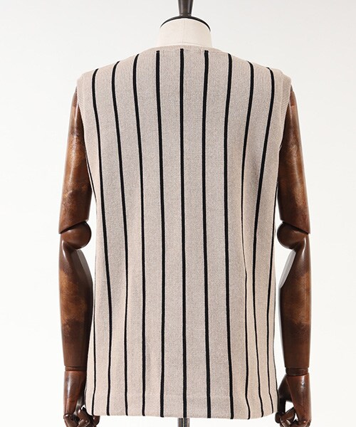 CAMBIO（カンビオ）の「ストライプニットベスト（その他・メンズ・Black/Navy/Beige・Sサイズ/Mサイズ/Lサイズ）」の10枚目の写真
