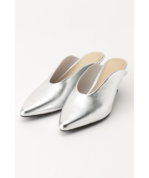 g.v.g.v ローズミュール G.V.G.V.（ジーヴィージーヴィー）の「ROSE EMBELLISHED MULES