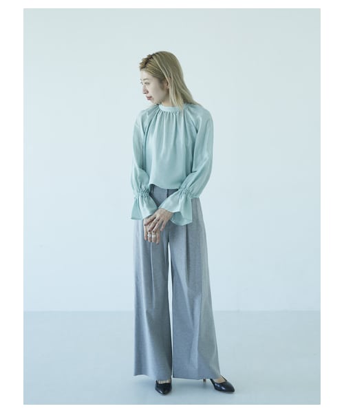 GARAGE OF GOOD CLOTHING(ガレージオブグッドクロージング)の「断ち切りタックワイドパンツ(パンツ・グレー・36/38)」の2枚目の写真