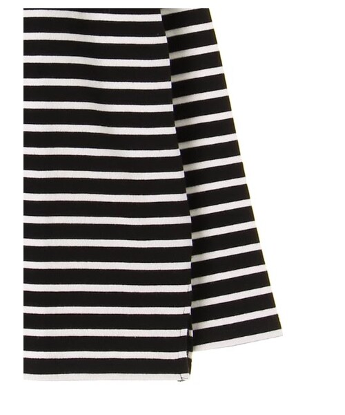 E hyphen world gallery（イーハイフンワールドギャラリー）の「・ボーダードロッププルオーバー（トップス・オフホワイト/ブラック/レッド/ネイビー・F）」の7枚目の写真