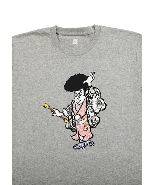 Design Tshirts Store graniph(デザイン ティーシャツ ストア グラニフ)の「どろぼうがっこう (かこさとし)(トップス・ヘザー グレー・SS/S/M/L)」の4枚目の写真