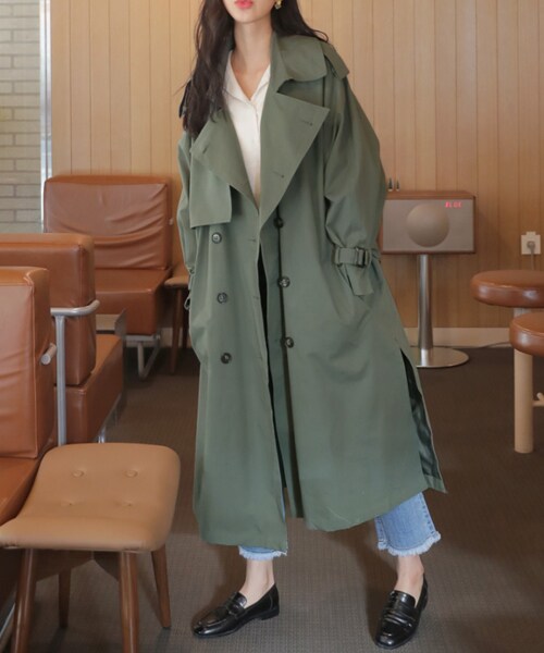 DHOLIC（ディーホリック）の「ベルトSETダブルトレンチコート（トレンチコート・レディース・ベージュ/グリーン/グレー・FREE）」の3枚目の写真