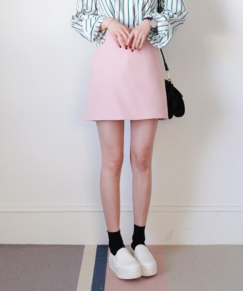 DHOLIC（ディーホリック）の「5COLORSミニマルAラインスカート（スカート・レディース・ブルー/ピンク/ブラック/ベージュ/その他・S/M）」の4枚目の写真