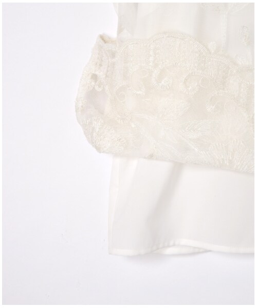 w closet（ダブルクローゼット）の「フラワー刺繍スカラップレースプルオーバー（トップス・レディース・オフホワイト・FREE）」の12枚目の写真