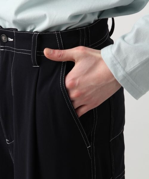 HARE（ハレ）の「ステッチワークパンツ（パンツ・レッド/ベージュ/ネイビー）」の11枚目の写真