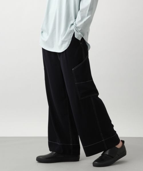 HARE（ハレ）の「ステッチワークパンツ（パンツ・レッド/ベージュ/ネイビー）」の3枚目の写真