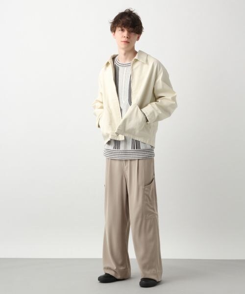 HARE（ハレ）の「ステッチワークパンツ（パンツ・レッド/ベージュ/ネイビー）」の4枚目の写真