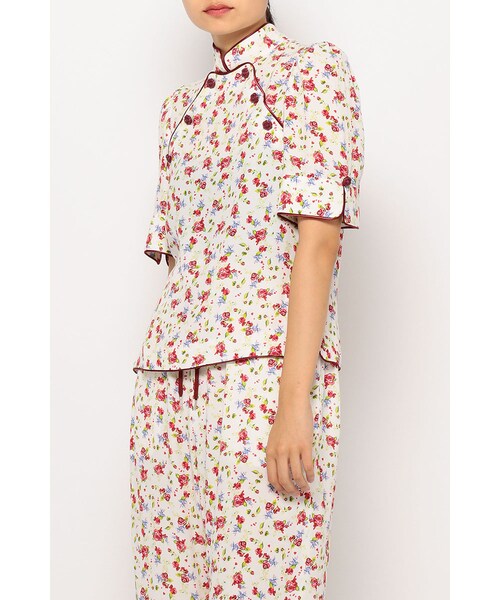 G.V.G.V.（ジーヴィージーヴィー）の「PRINTED RAYON CREPE HIGH NECK BLOUSE（トップス・レディース・WHITE/BLACK・34/36）」の5枚目の写真