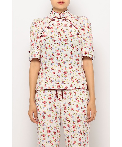 G.V.G.V.（ジーヴィージーヴィー）の「PRINTED RAYON CREPE HIGH NECK BLOUSE（トップス・レディース・WHITE/BLACK・34/36）」の4枚目の写真