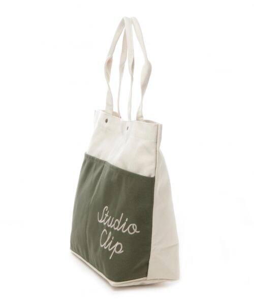 studio CLIP（スタディオクリップ）の「ポケットロゴトートバッグL（バッグ・グレー/カーキ）」の3枚目の写真