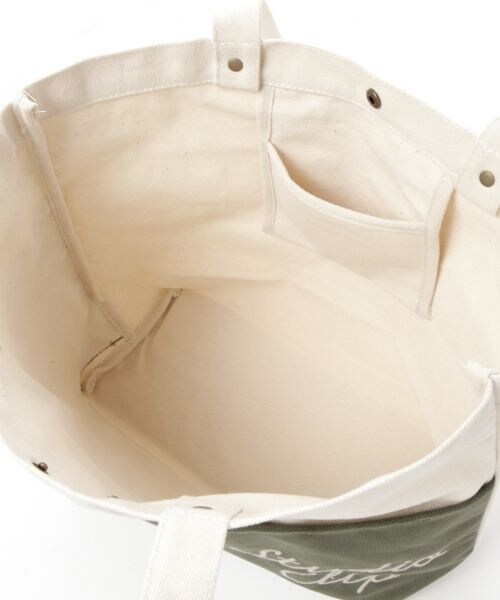 studio CLIP（スタディオクリップ）の「ポケットロゴトートバッグL（バッグ・グレー/カーキ）」の9枚目の写真