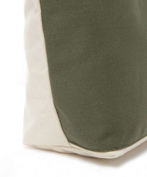 studio CLIP（スタディオクリップ）の「ポケットロゴトートバッグL（バッグ・グレー/カーキ）」の6枚目の写真