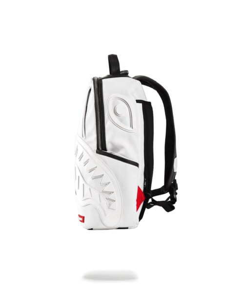no brand（ノーブランド）の「SPRAYGROUND / スプレイグラウンド　PHANTOM WHITE RUBBER SHARK BAG　 -White-（バックパック/リュック・メンズ・その他）」の5枚目の写真
