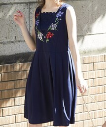 tocco closet | 乙女心が刺激される可憐な刺繍ジャンパースカート(ジャンパースカート)