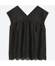 UNIQLO | コットンエンブロイダリーブラウス（ノースリーブ）(シャツ/ブラウス)