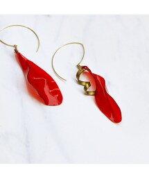 Handmade | Red Feather Earrings(ピアス（両耳用）)