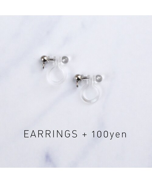 Handmade(ハンドメイド)の「Shards of glass & Resin Ice Earrings(ピアス(両耳用)・レディース・その他)」の5枚目の写真